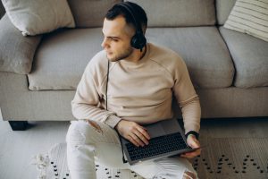 Microsoft Surface Laptop 4 oferowany jest w kilku wariantach